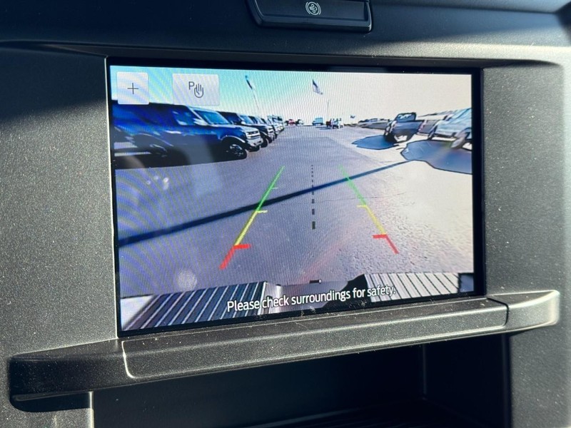 Ford Super Duty F-250 SRW Vehicle Image 19