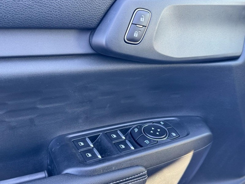 Ford Ranger Vehicle Image 11