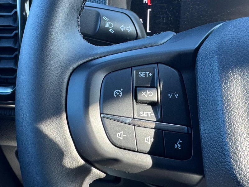 Ford Ranger Vehicle Image 14