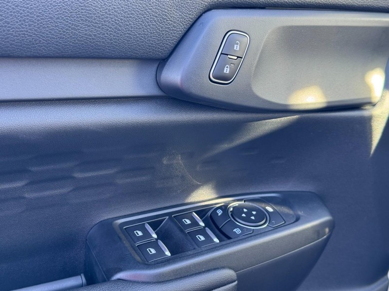 Ford Ranger Vehicle Image 11