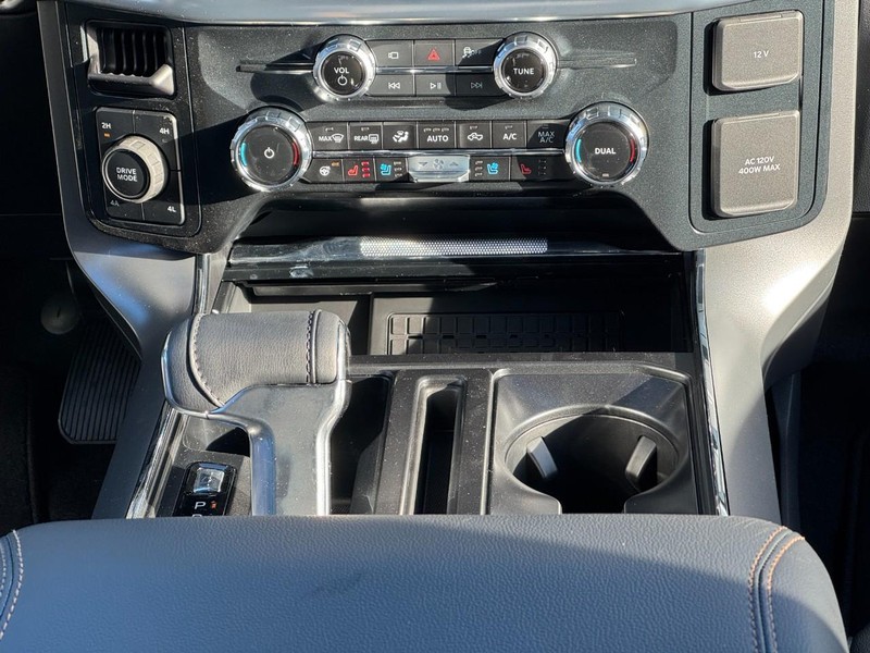 Ford F-150 Vehicle Image 08