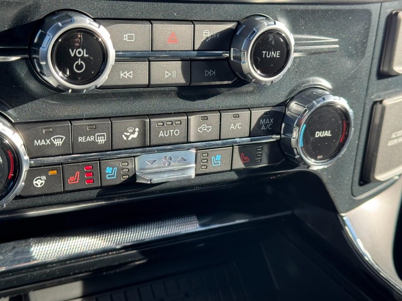 Ford F-150 Vehicle Image 16