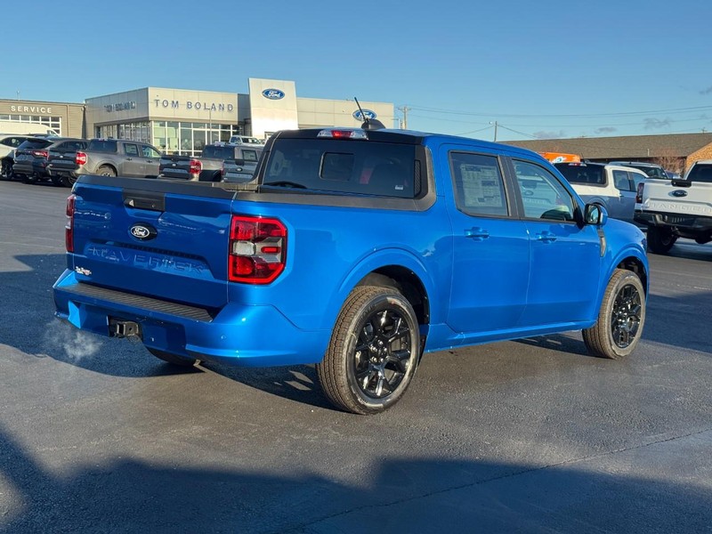 Ford Maverick Vehicle Image 03