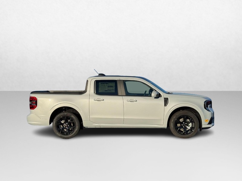 Ford Maverick Vehicle Image 02