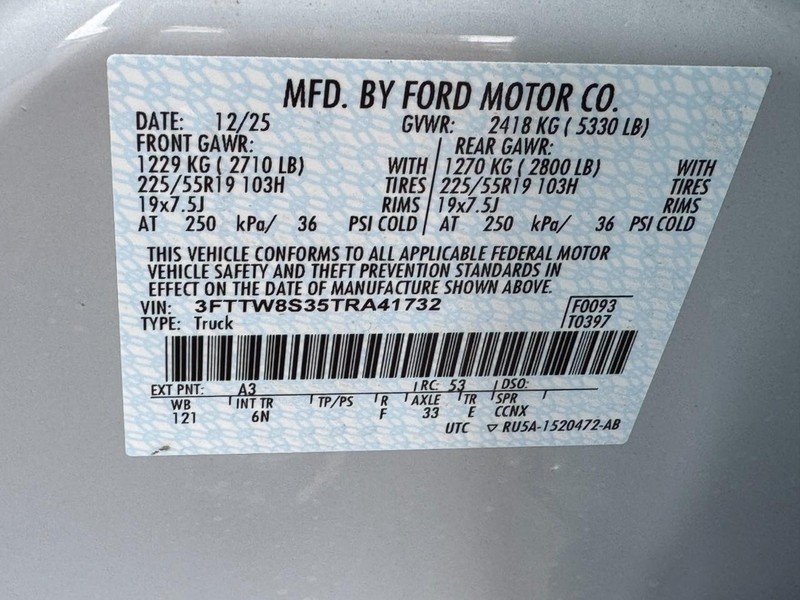 Ford Maverick Vehicle Image 17