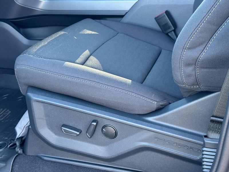 Ford F-150 Vehicle Image 14