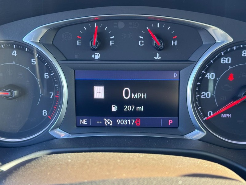 GMC Acadia Vehicle Image 21