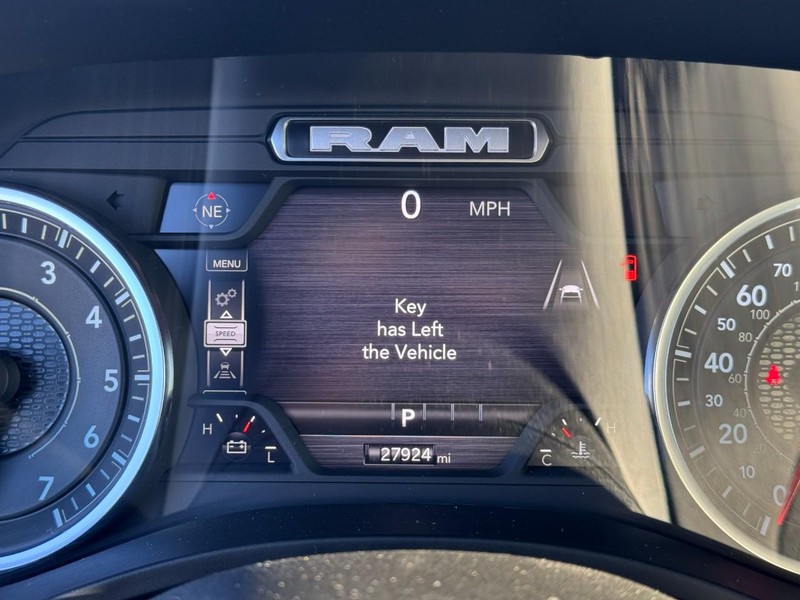 Ram 1500 Vehicle Image 20