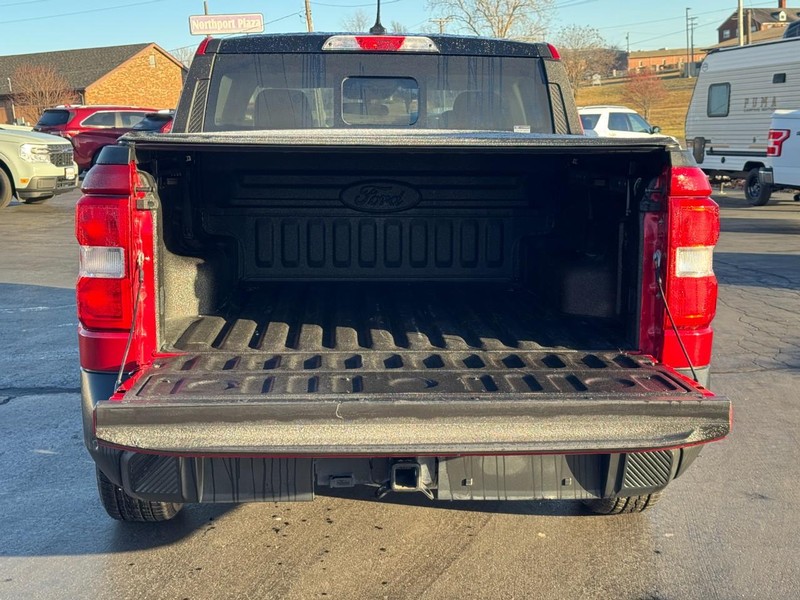 Ford Maverick Vehicle Image 04