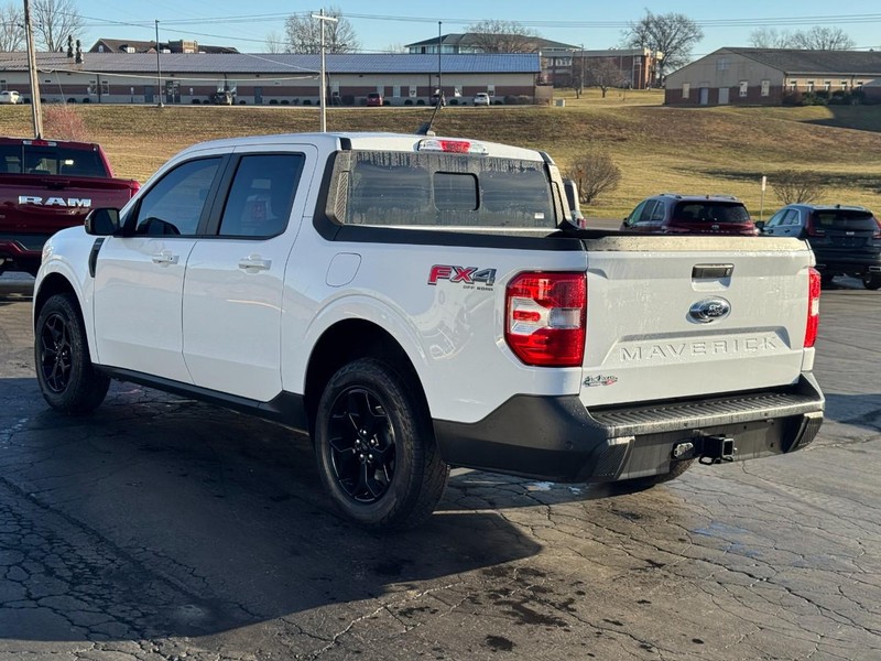 Ford Maverick Vehicle Image 06