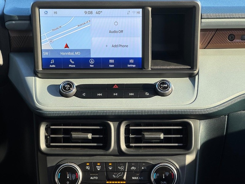 Ford Maverick Vehicle Image 13