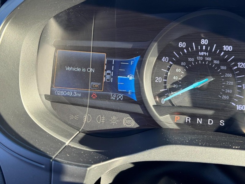 Ford Edge Vehicle Full-screen Gallery Image 20