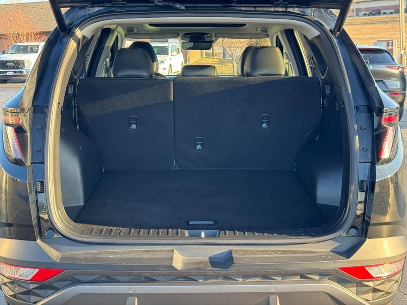 Hyundai Tucson Vehicle Image 04