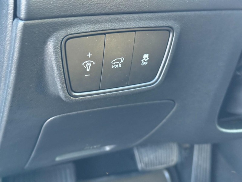 Hyundai Tucson Vehicle Image 17