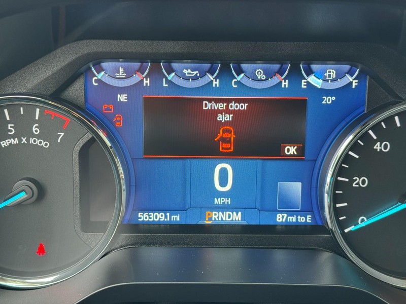 Ford Expedition Vehicle Full-screen Gallery Image 21