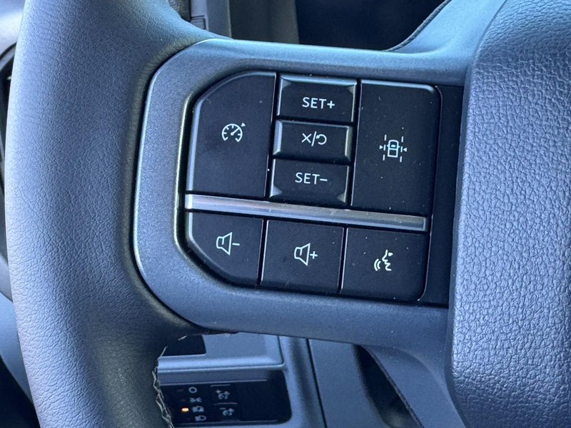 Ford F-150 Vehicle Image 16