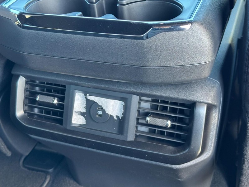 Ford F-150 Vehicle Image 11