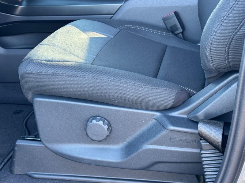 Ford F-150 Vehicle Image 14