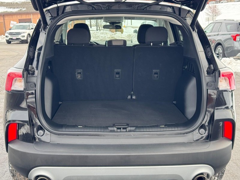 Ford Escape Vehicle Image 04