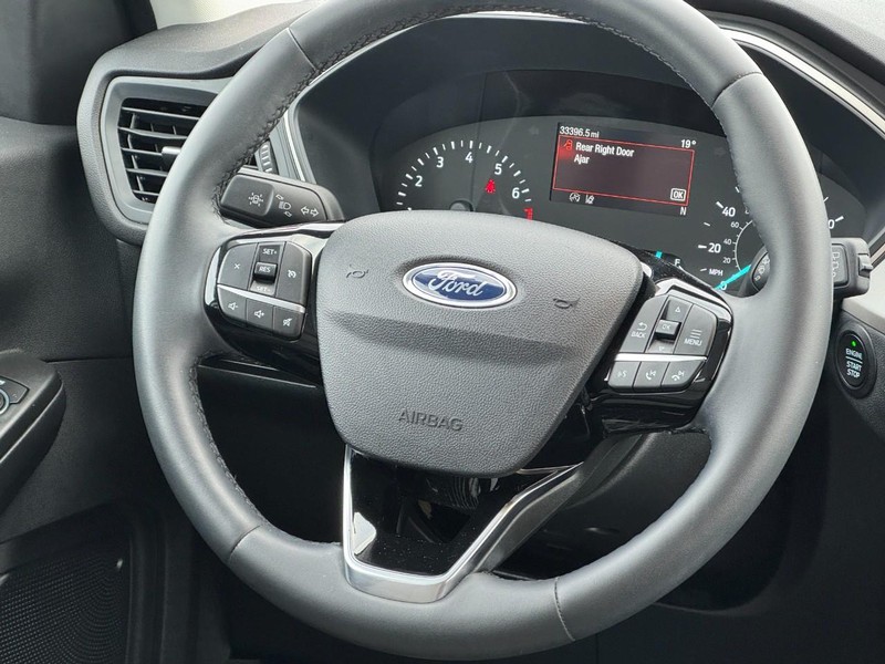 Ford Escape Vehicle Image 12