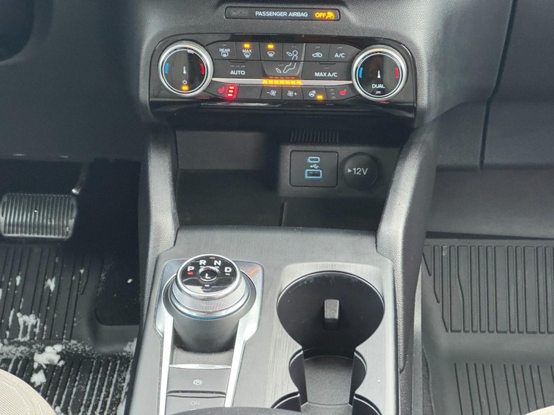 Ford Escape Vehicle Image 14