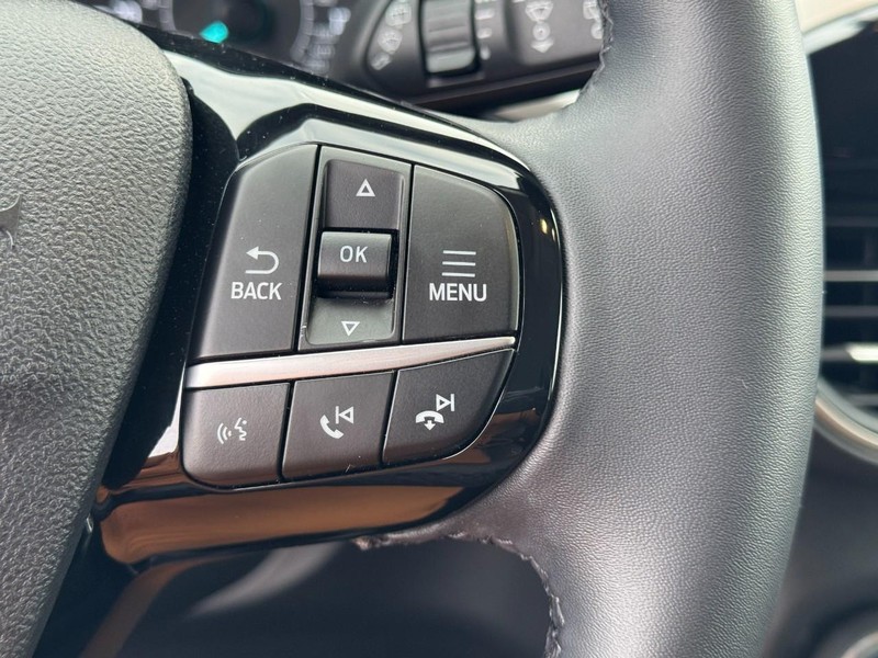 Ford Escape Vehicle Image 19