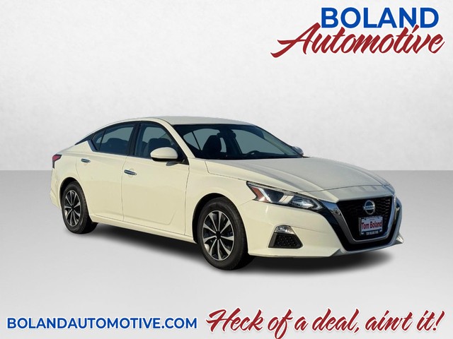 more details - nissan altima