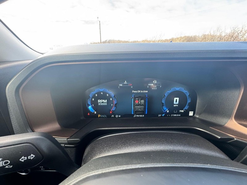 Ford Bronco Sport Vehicle Full-screen Gallery Image 13