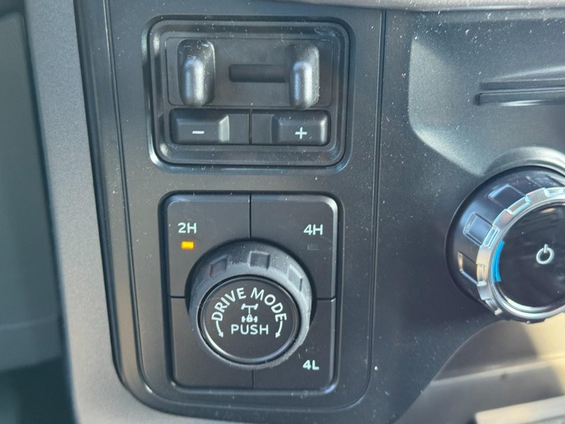 Ford F-150 Vehicle Image 17