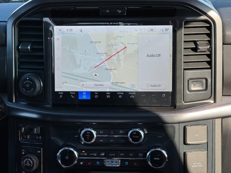 Ford F-150 Vehicle Image 10