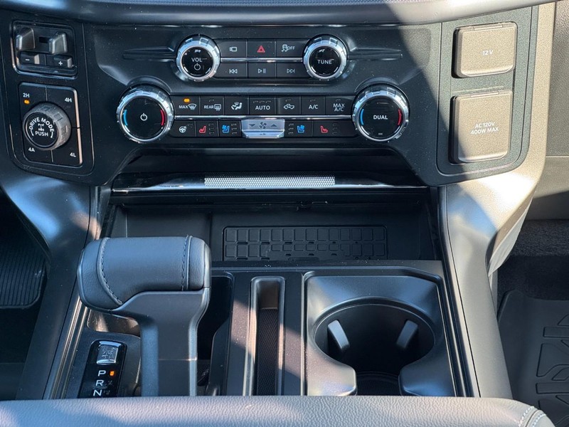 Ford F-150 Vehicle Image 11