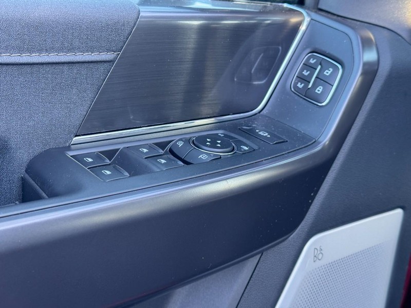 Ford F-150 Vehicle Image 13