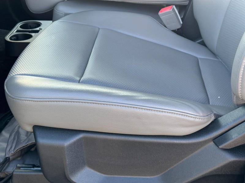 Ford F-150 Vehicle Image 24