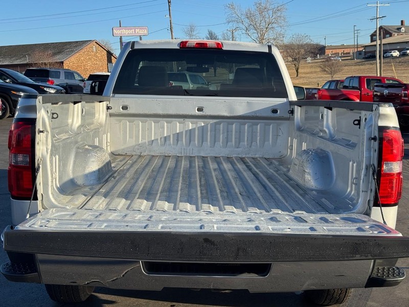 GMC Sierra 1500 Vehicle Image 04