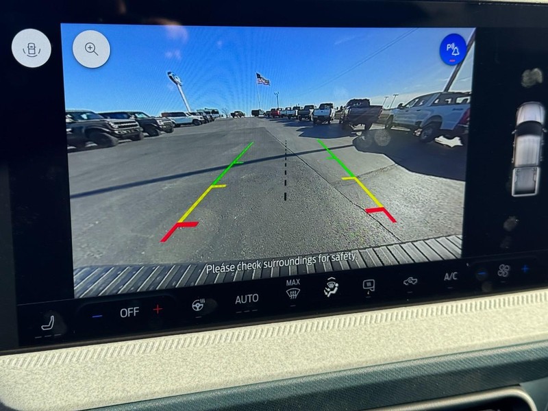 Ford Maverick Vehicle Image 15