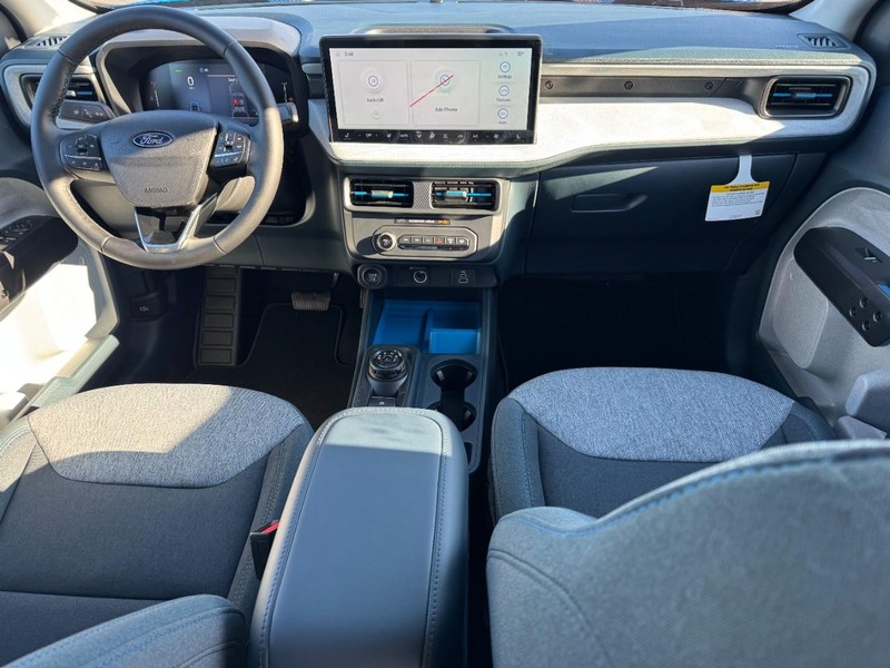 Ford Maverick Vehicle Image 06