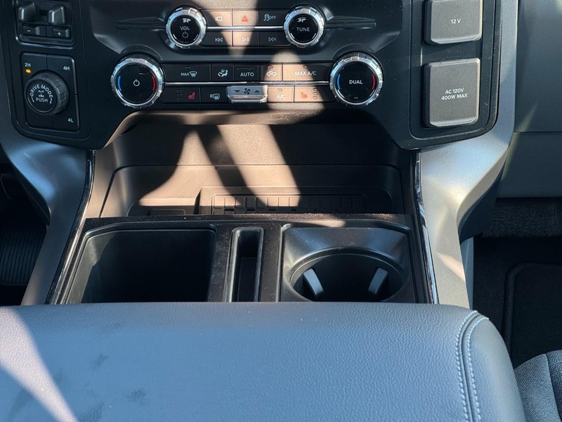 Ford F-150 Vehicle Image 09