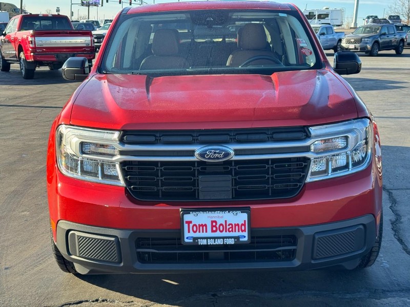 Ford Maverick Vehicle Image 09