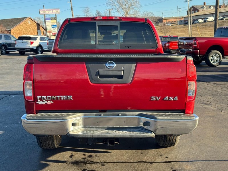 Nissan Frontier Vehicle Image 05