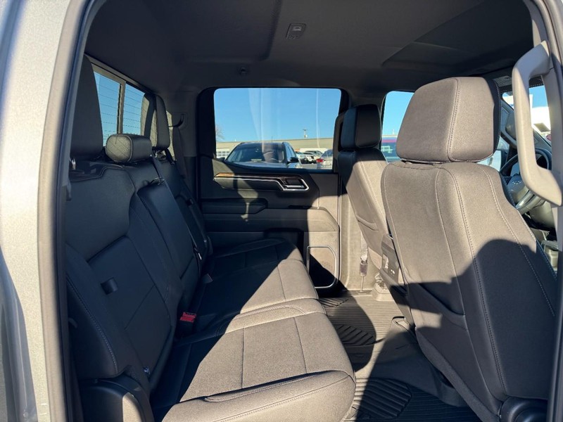 Chevrolet Silverado 1500 Vehicle Image 10