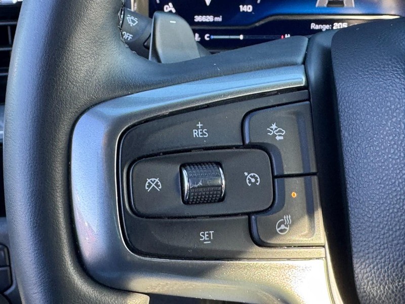 Chevrolet Silverado 1500 Vehicle Image 18