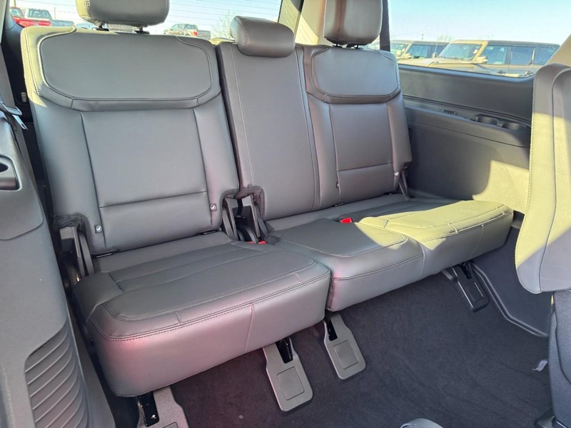 Ford Expedition Max Vehicle Image 06