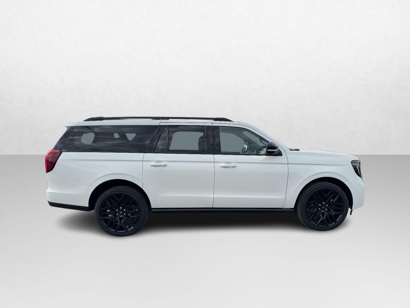 Ford Expedition Max Vehicle Image 02