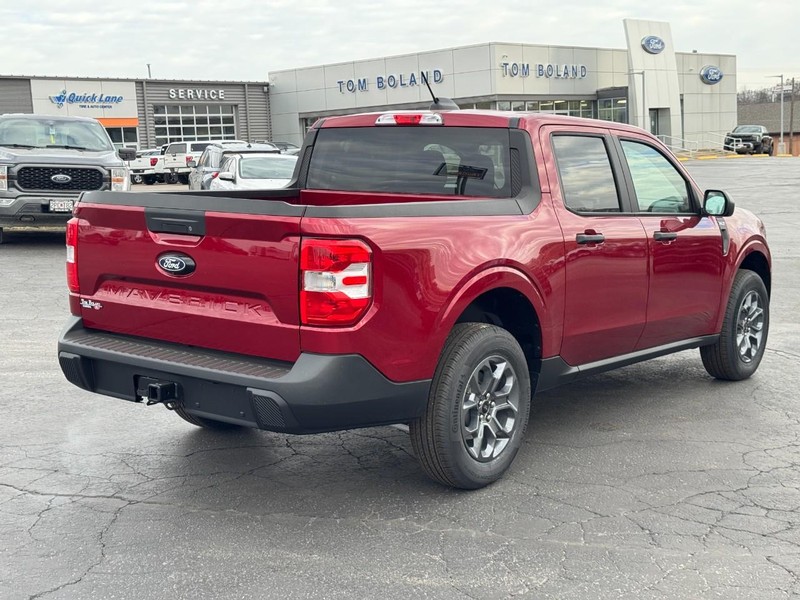 Ford Maverick Vehicle Image 03