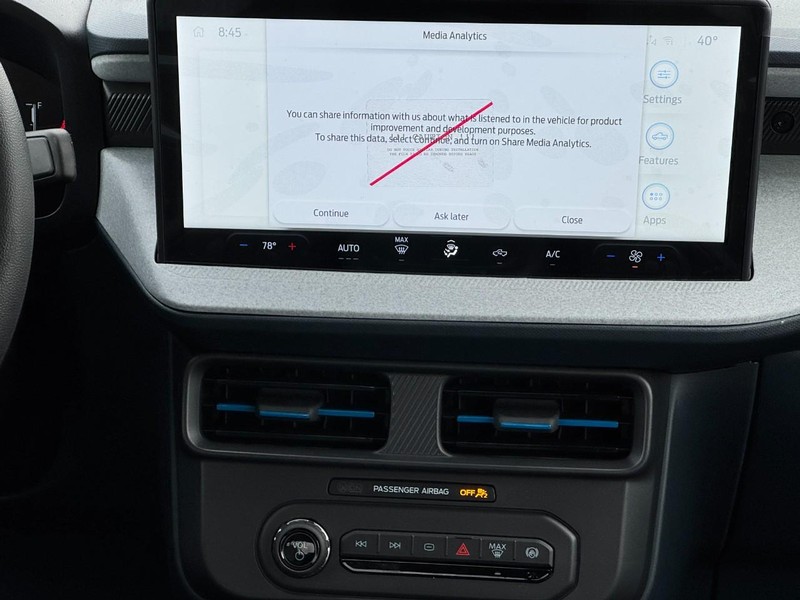 Ford Maverick Vehicle Image 08