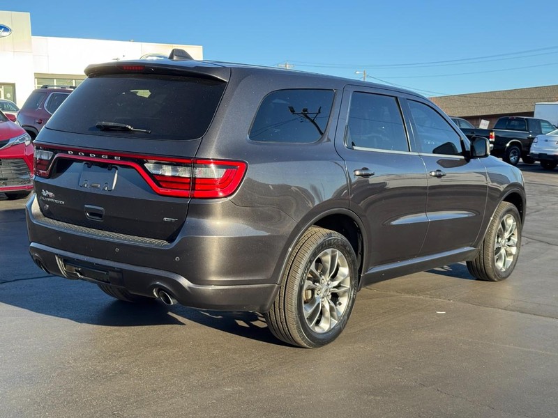 Dodge Durango Vehicle Full-screen Gallery Image 03