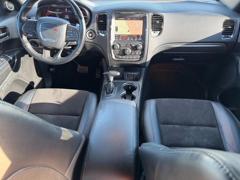 Dodge Durango Vehicle Full-screen Gallery Image 12