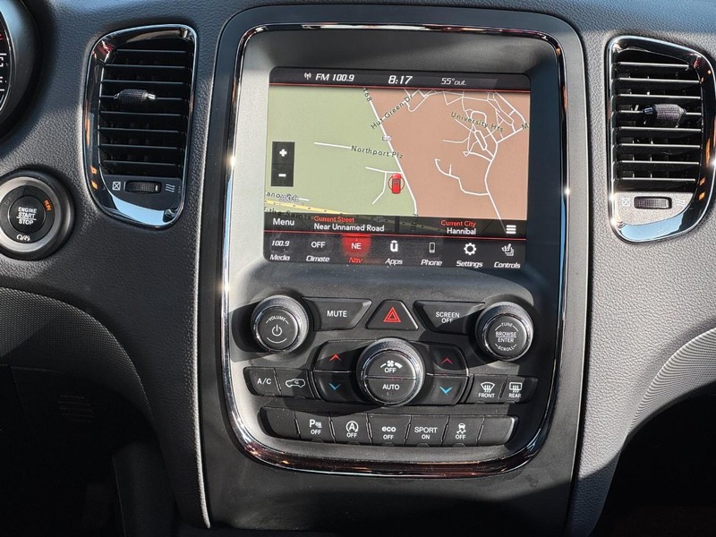 Dodge Durango Vehicle Full-screen Gallery Image 14