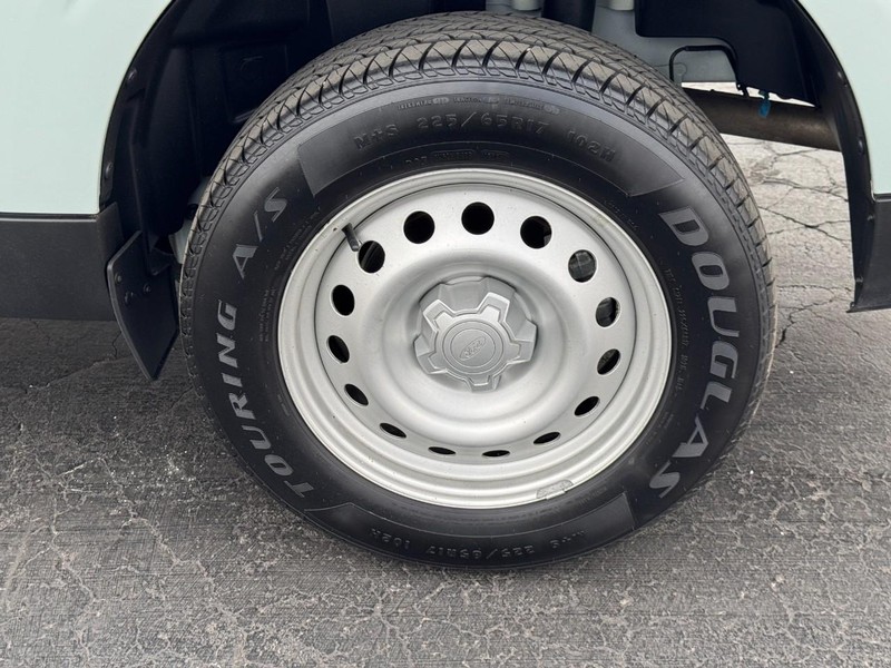 Ford Maverick Vehicle Image 07