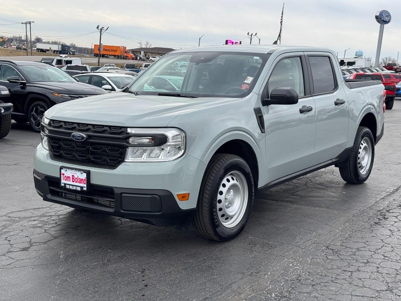 Ford Maverick Vehicle Image 08